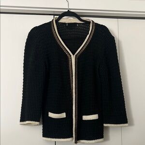 Black and White Women's Sweater with chain contrasting hem front pocket